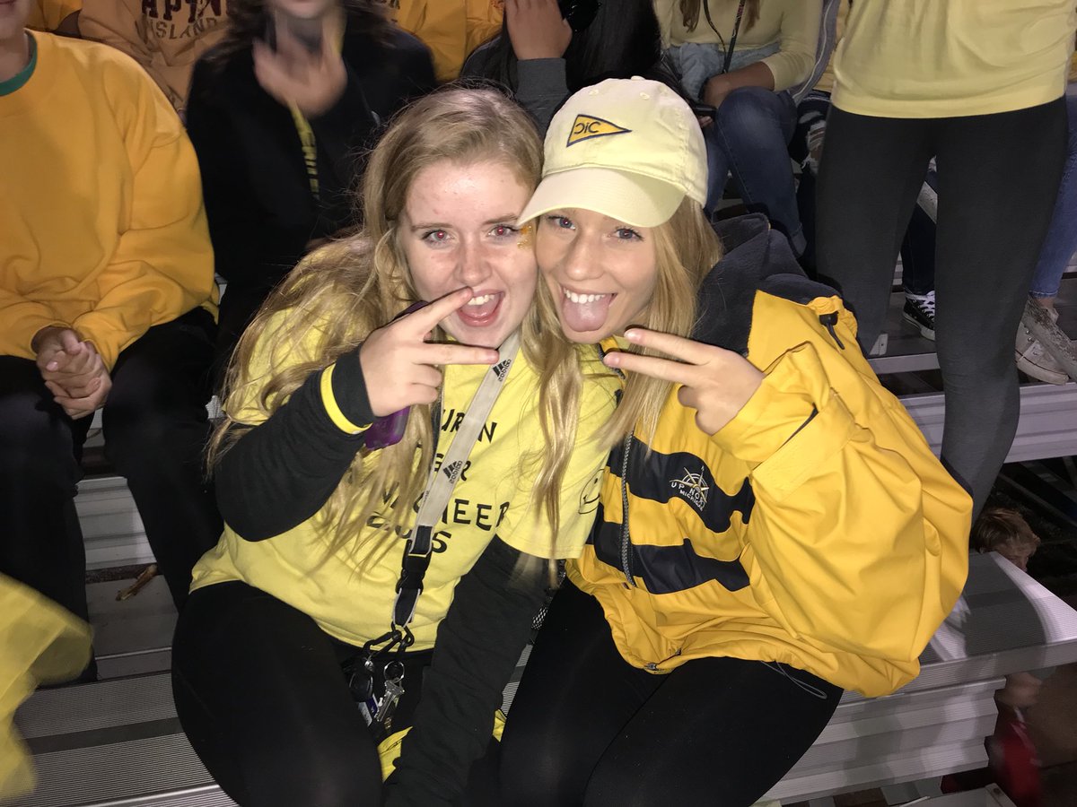 libbyfaflik's tweet photo. happy bday jay bae!!! i love you so much💕💗🌸 hope you have the best day ever🌈💋 #hewenttojared #skimmilk #finalmoment https://t.co/WJ1NITBaUJ