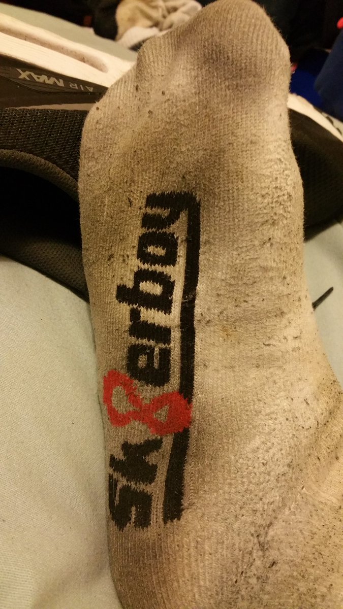 StinkyMaleSocks's tweet photo. Day 19 #3WeeksStraightSocks, 2 to go, 12hr slog at work & an evening chilling in Air Max, have got such a strong smell now, need people here to enjoy the stench now! You know how to get in touch, DM guys 😈 #sk8erboy #sockfetish #smellysocks #wornsocks #GayFeet #gaysocks 😈😷😜 https://t.co/jwLlODVrbj