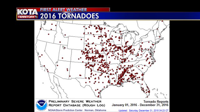 KOTAheymike's tweet photo. Talking severe weather all week, and we are very lucky in our part of the country. We see very few tornadoes compared to the rest of the plains and the southern states. These maps show all the tornadoes in 2016 and 2017, just a handful of rather brief and weak tornadoes for us. https://t.co/xBTYgfgLEJ
