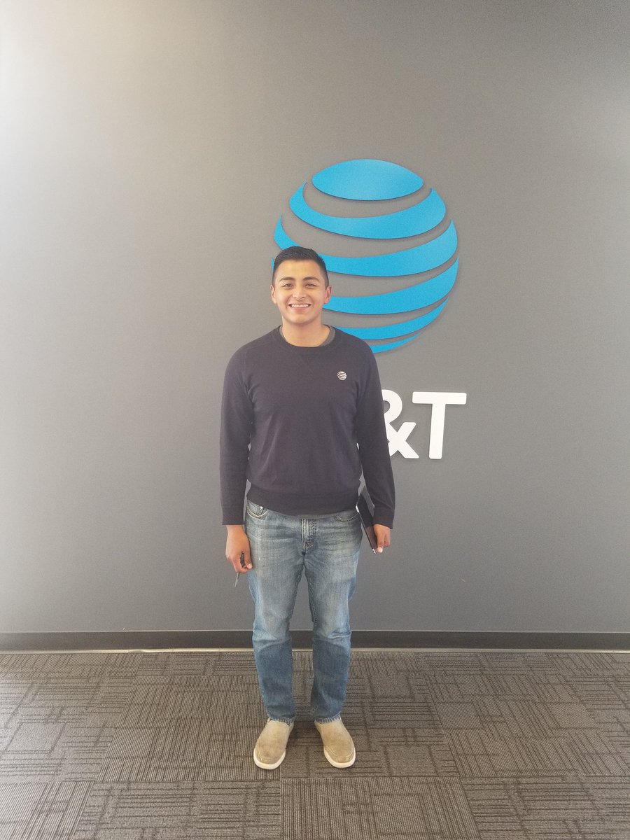 Today we bid farewell and congratulations to one of North Haven's finest, Jose Lara. Jose's work ethic and dedication has been a cornerstone of this team, and he will be sorely missed.  Congrats on your promotion to IHX, and thank you for your service to this country!  Good luck!