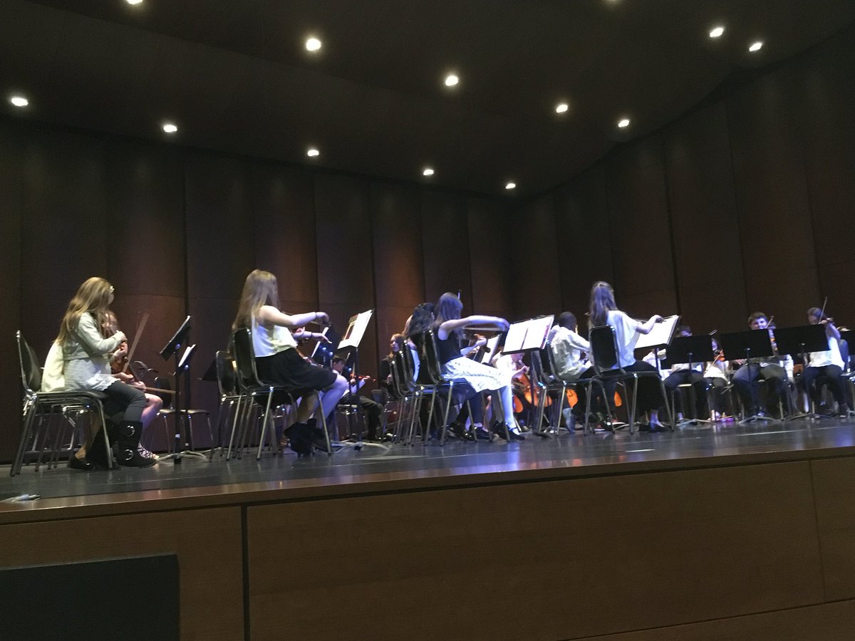 BenFranklinFPS's tweet photo. CD and BF Orchestra Concert tonight! ❤️ Break a leg friends!! https://t.co/o8pGepaUdM