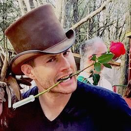 jensenhobbies's tweet photo. jensen wearing questionable hats https://t.co/kWqr1qTn6S