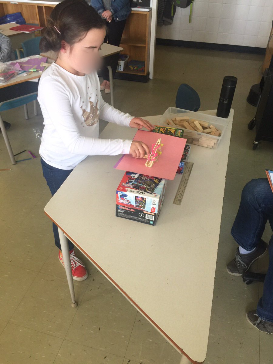 STSJuniorClass's tweet photo. Building structures to see how many blocks it can withstand! #FutureArchitectsInTheMaking @MarkWiebster @McHughEduCentre @heatherteacher2 https://t.co/aq5BXTmfzY
