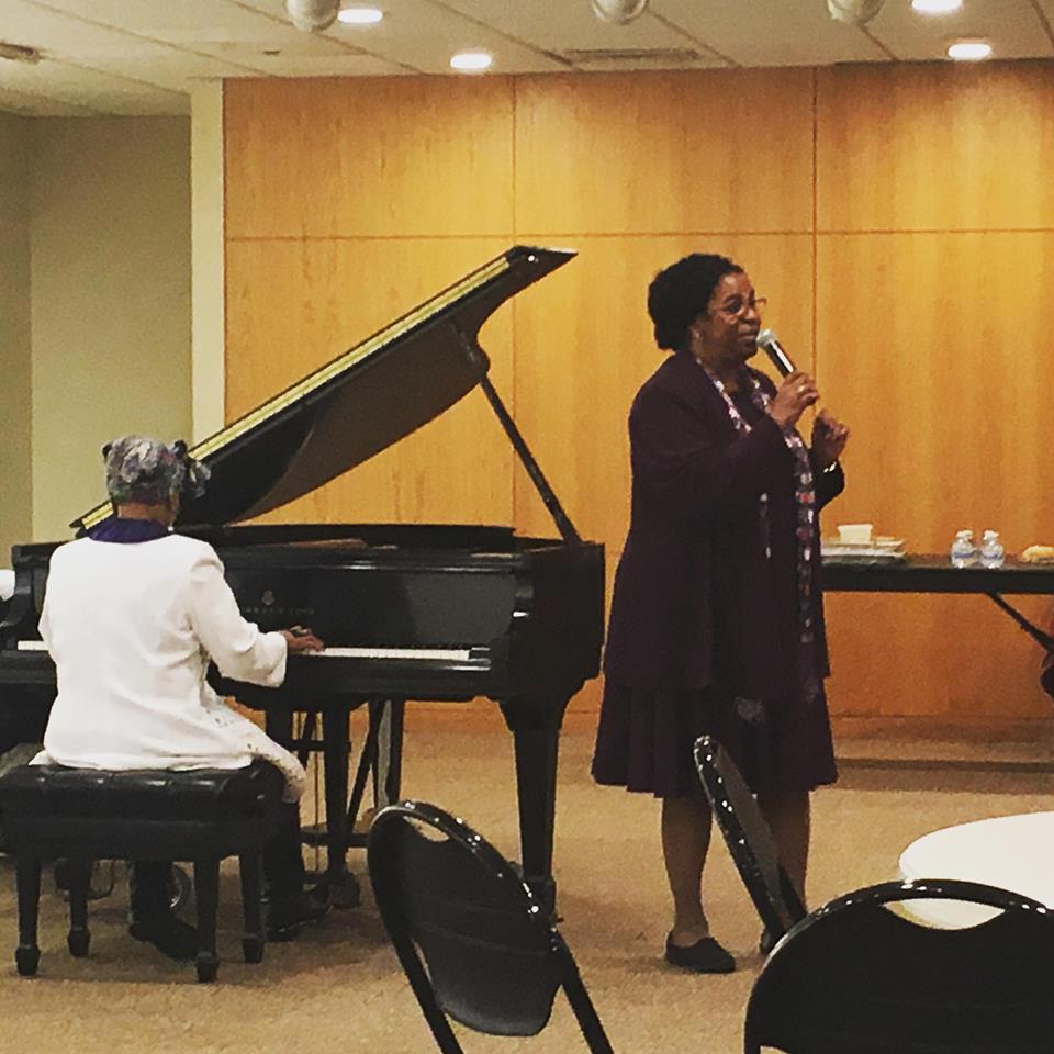 Happy <a href="/IntlJazzDay/">InternationalJazzDay</a> Thank you Jackie Lennon, IWJ's President for keeping Jazz alive around the world! internationalwomeninjazz.org #internationaljazzday #keepingjazzalive #supportarts #jazzsinger