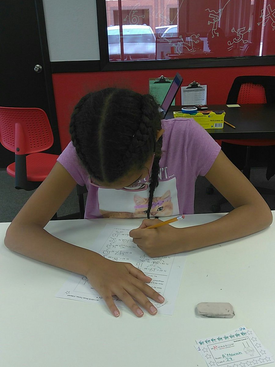 KilleenMath's tweet photo. One of our students, A'Mariah, working hard today. Stop by or call today to schedule your child's FREE ASSESSMENT and they too can become crazy about math!!!!!!! #WeMakeMathMakeSense #KilleenMathnasium #MondayMotivation  #MathWorkOuts https://t.co/YBm3Sc992L
