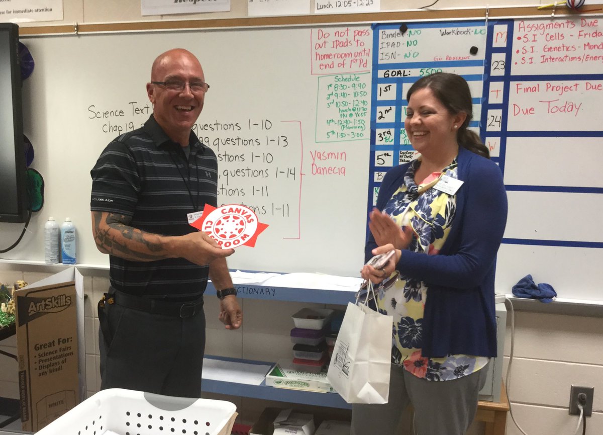 itspevans's tweet photo. Congratulations to Canvas teachers at LFMS! Thank you for engaging your students with your Canvas Classroom! #LCSSBadges @LibertyCoSchool @JWilliams_LFMS https://t.co/72Fw96EOZS