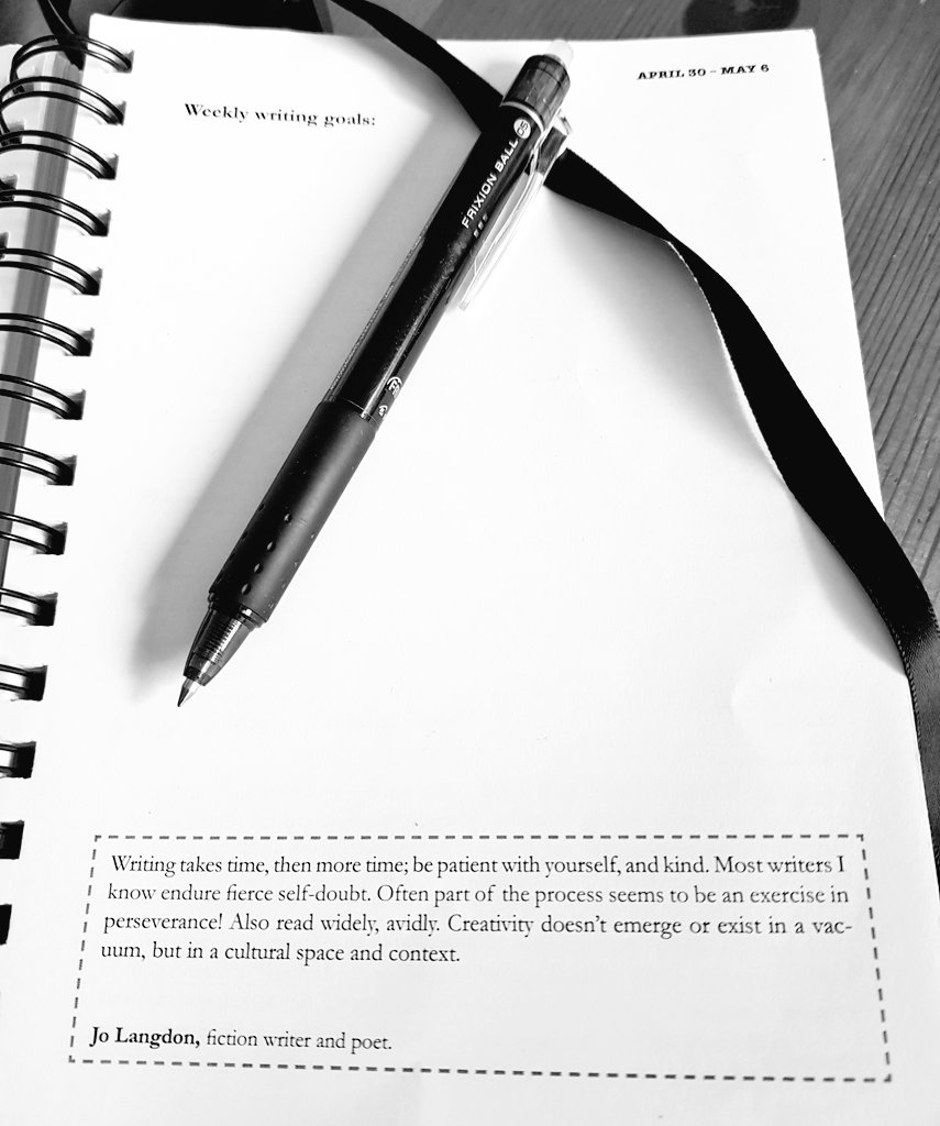 mascarareview's tweet photo. #writingtips this week from our own #poetry #editor @jo_langdon_ 
via @PilotPressDiary https://t.co/0seRIANFLt
