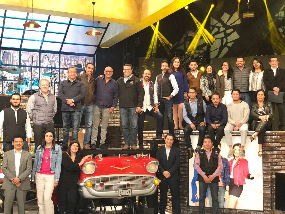 AlbertoCiurana's tweet image. Juntos somos más fuertes. Trabajo en equipo. Una parte de @aztecaregional y @amastv que tienen estupendo desempeño bajo liderazgo de @RicardovazquezO