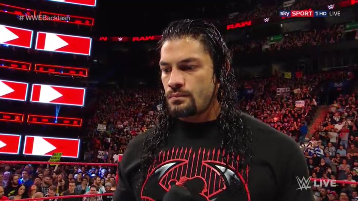RomanReignsNet's tweet photo. Roman said he won't make any excuses because we all seen the Match and he is the Rightful Universal Champion and he kept his word and did defeat Lesnar and he isn't the Universal Champion ....YET But he won't give up but has to focus on Joe right now #RAW https://t.co/YcZdgtDTAq