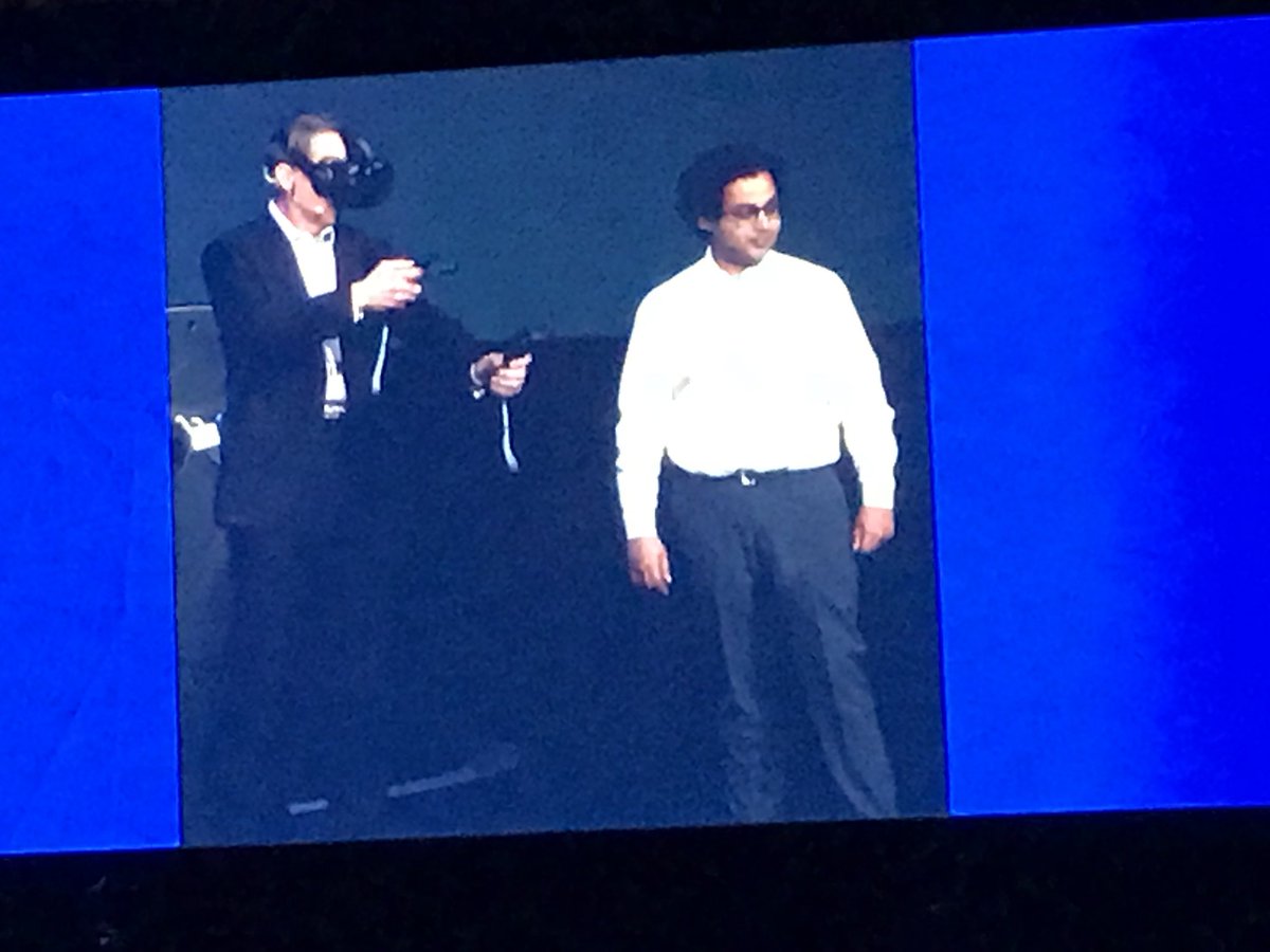 The next generation of demos using VR. Pat and Arjun at Dell Technology World.#DellTechnologiesWorld