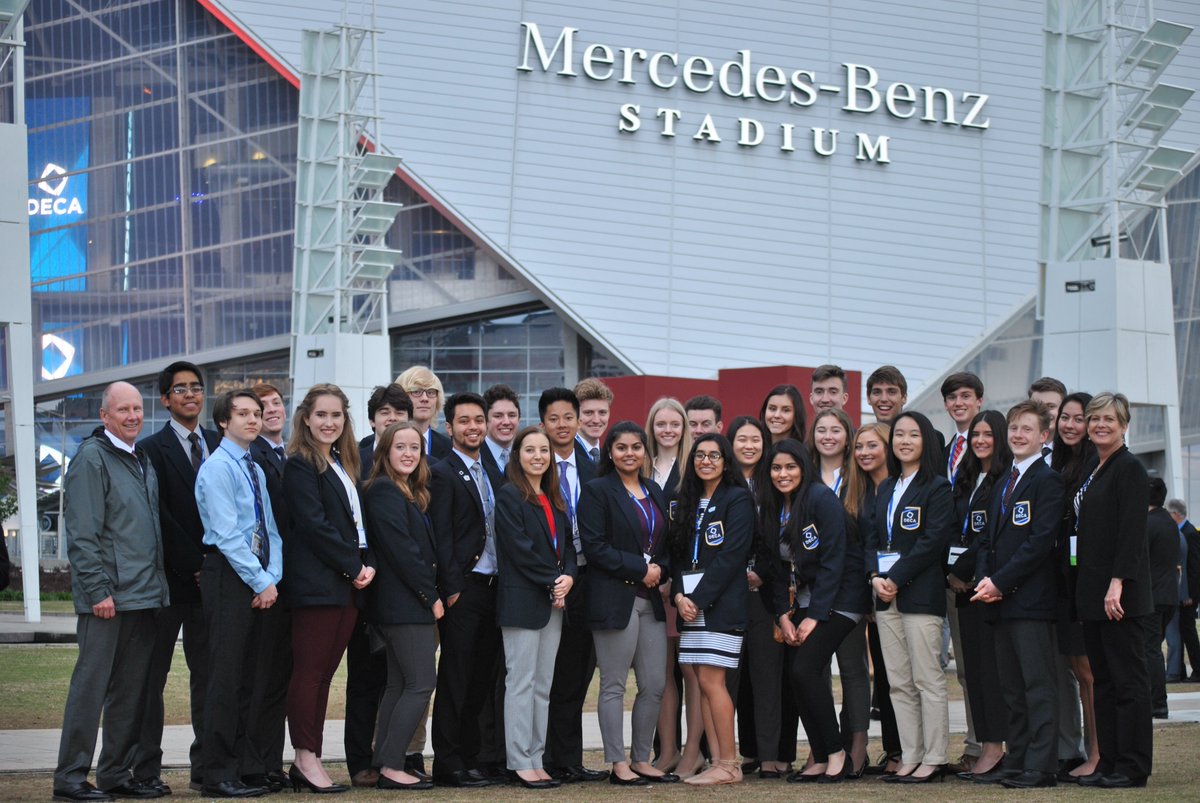 DECACamas's tweet photo. So proud of Camas DECA last week at ICDC 2018! Our members not only crushed it at competition, but made memories and strengthened friendships that will last a lifetime. Excited for Orlando next year! #ICDC2018 https://t.co/Vc36VQ05Oe