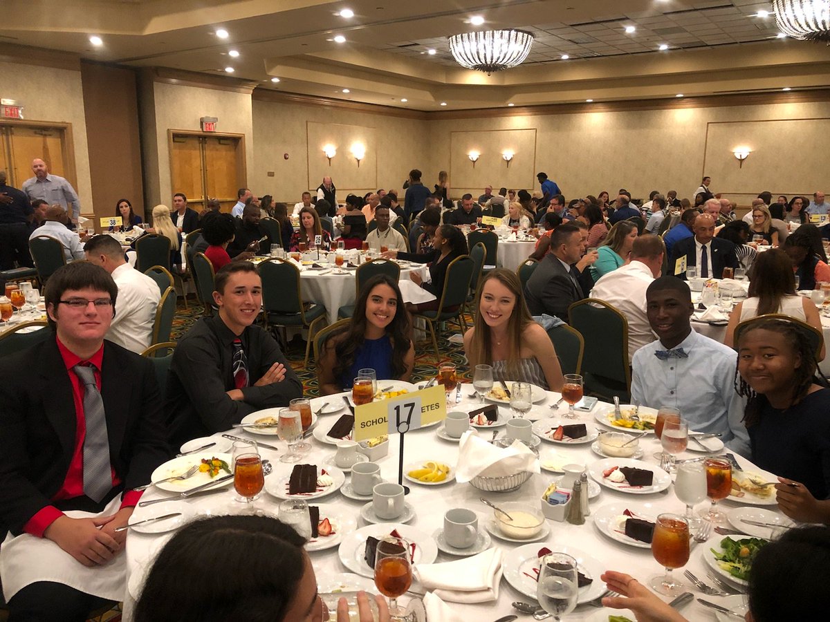 MHShighlights's tweet photo. So proud of our Scholar Athletes!!! https://t.co/KqMOQIPSVX