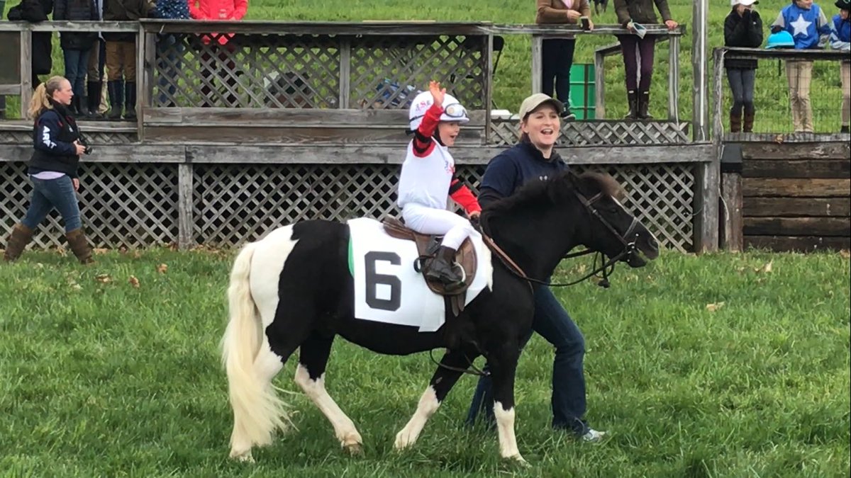 RosieNapravnik's tweet photo. #CarsonWayne #TuckerJoseph @USPonyRacing https://t.co/MkiGtm6TGc