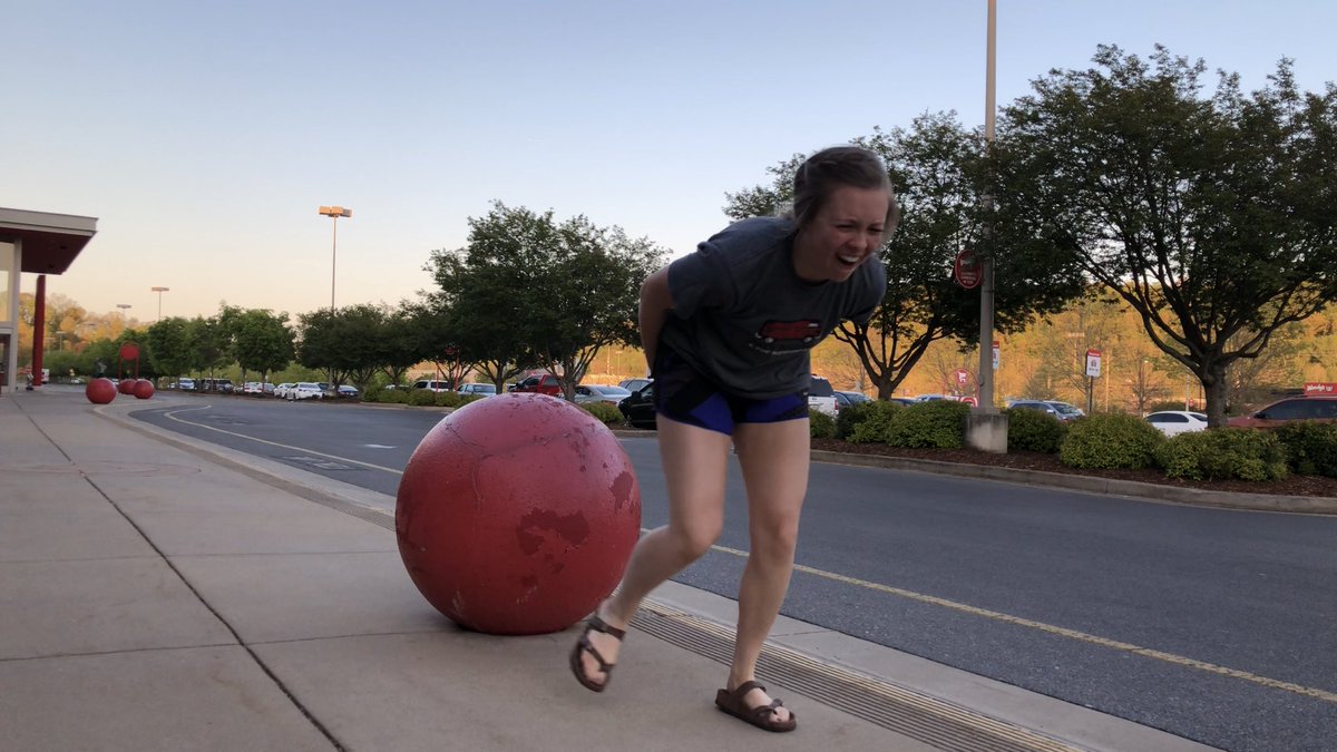 ajpalm5's tweet photo. Getting over that end of the semester hump like: https://t.co/ZqNhbqukGM