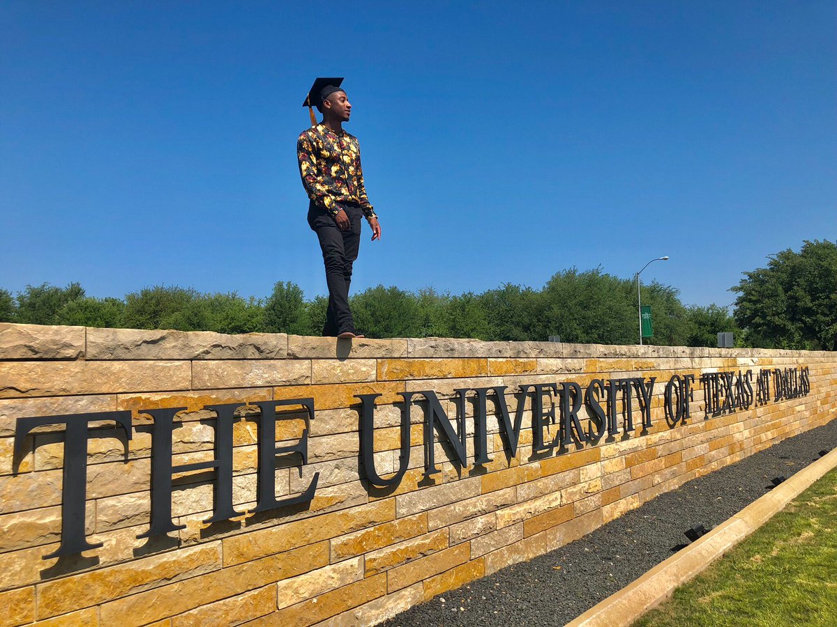 banksnowitzki's tweet photo. I donβt want to see another exam, quiz, rubric, syllabus, scantron, mechanical pencil, or overpriced textbook ever again π #GradSzn #UTD18 https://t.co/V7LxVaDavY