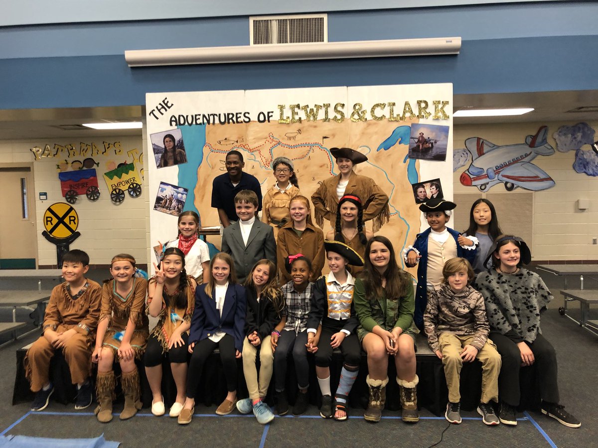 chevronhiggins's tweet photo. Ogletree singers and drama club performed The Adventures of Lewis and Clark at our final PTO. #CelebrateAuburn #oesallstars https://t.co/GjQ4POdq1A