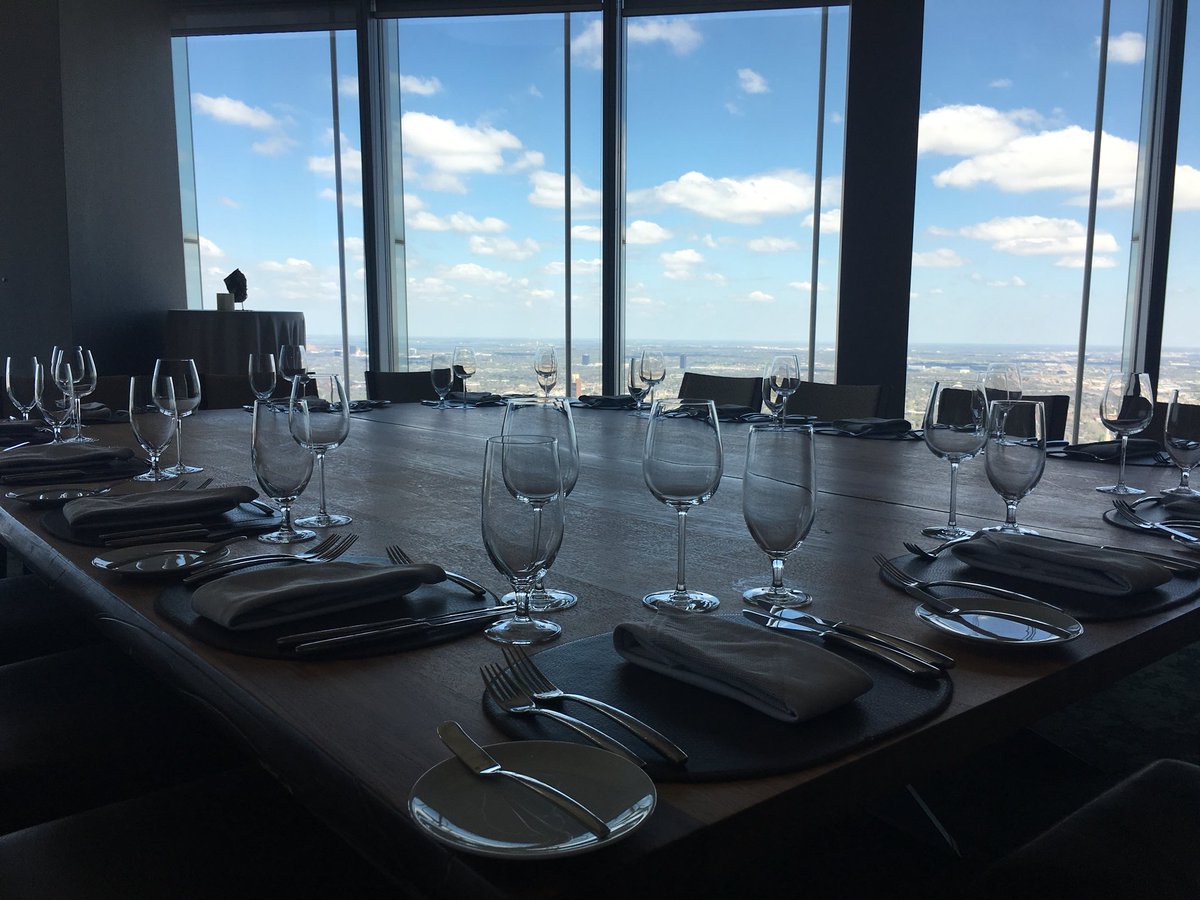 OSUITFutureChef's tweet image. OKC dine out to Vast!