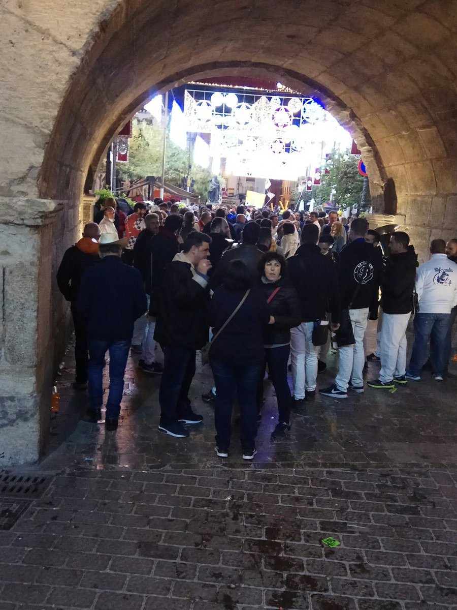 LosRif's tweet photo. 15 de 20 #ElRif #Caravaca #caravacaenfiestas https://t.co/CopAQEIGkC
