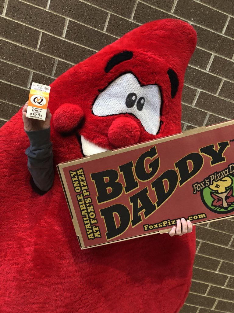 fh_sadd's tweet photo. Special thanks to Foxβs Pizza Den in Sidman and Gallikers for donating the pizza and ice tea for our SADD students and donors! #SADDBloodDrive #SADDStrong #ThankYou #FH https://t.co/IAZqj0NMhj