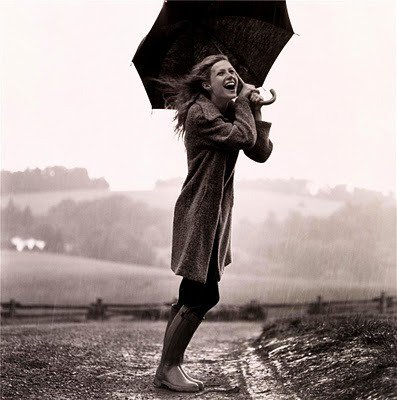 PradRachael's tweet photo. #TheRainMakers ☔☔
I like people who smile☔When walking ☂️in the rain🌨🌨🌨#Rain
☔☂️☂️☂️🦋☂️#SingingInTheRain
🎶🎸🎼☔☂️☂️☂️☂️☂️
#TheStormisUs
#Unredacted
#ReleaseTheTexts
#TrustThePlan
#Prad4Trump
#TrustInThePlan
#RedWaveRising2018
#MAGA
#KAG
@POTUS https://t.co/s6mofTV5q7