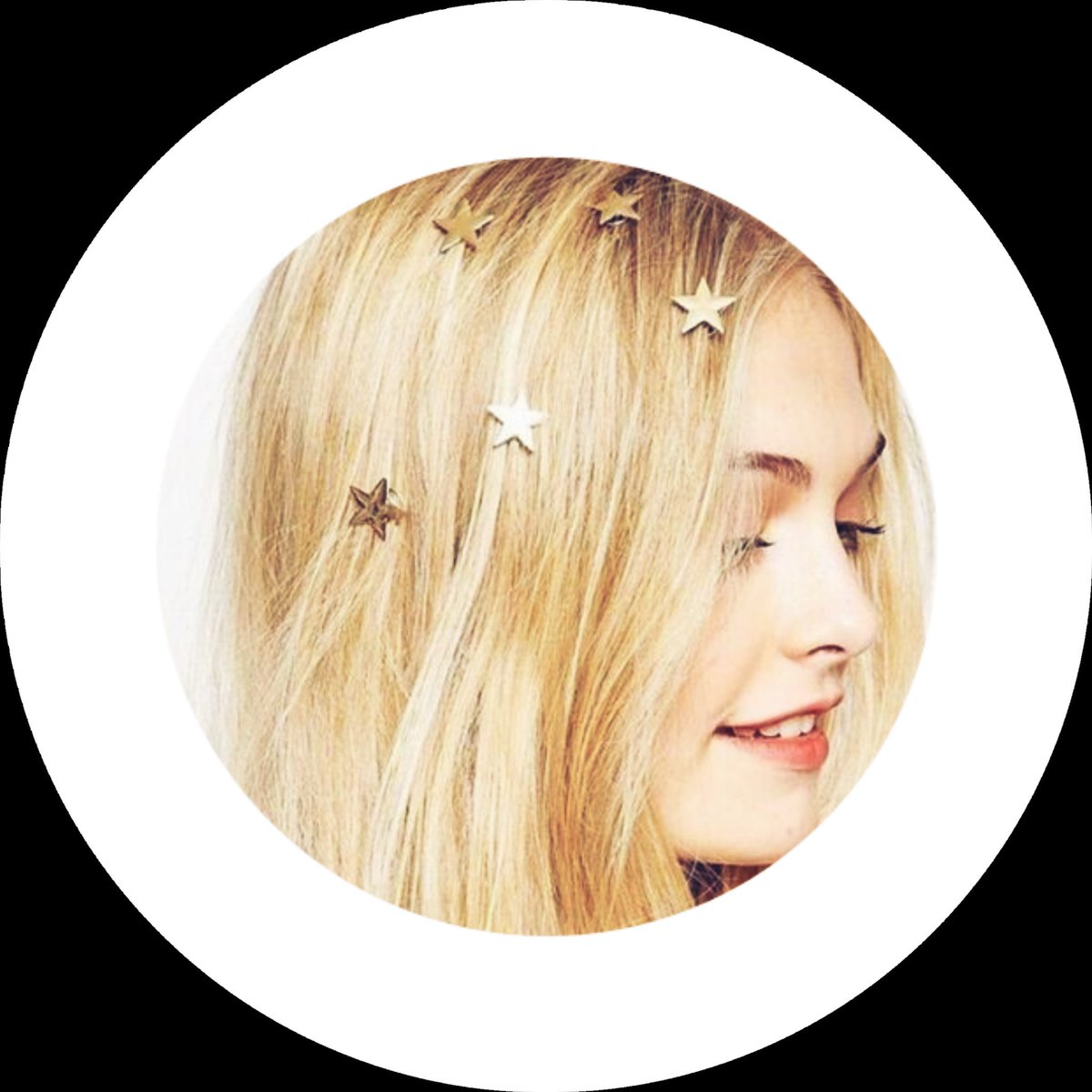 BookwormLev's tweet image. ʟᴜᴄʏ ʜᴇᴀʀᴛғɪʟʟɪᴀ