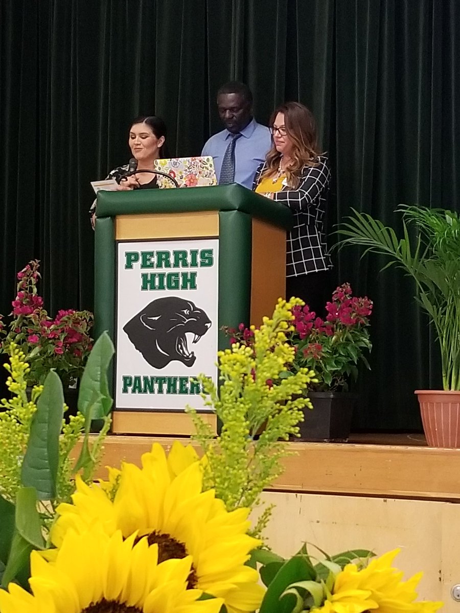 CollegeGoing's tweet photo. Pinacate Middle School recognizes parent involvement @puhsd year end celebration! @RCOE @PinacateMS https://t.co/T5KLGFznvg