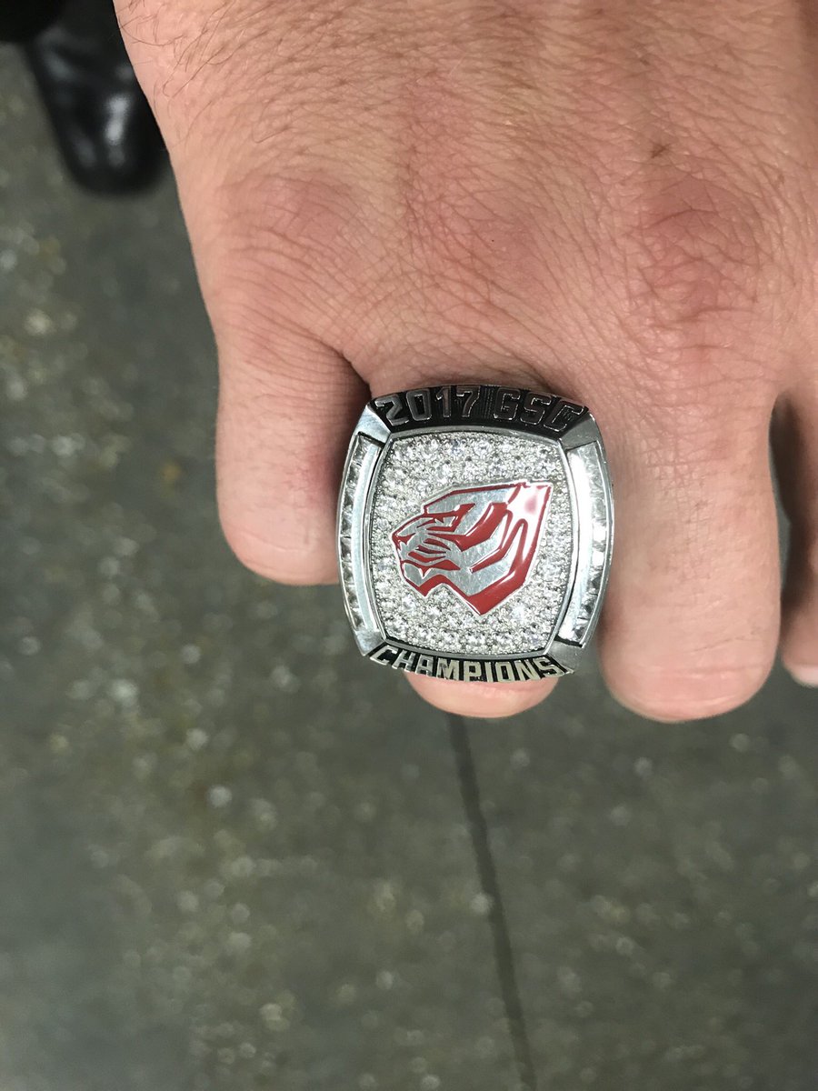 bgillilandUWA's tweet photo. Proud of what these Rings represent! Thanks to all of you that supported and donated to make these possible. A bunch of happy faces tonight at the ring ceremony! #TigerFam #LeaveNoDoubt #raiseTHEstandard #Brotherhood https://t.co/YUCPp2jjU2