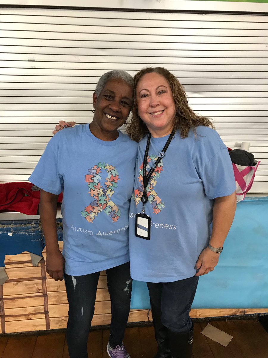 Partners in caring❣️ Loving what we do and doing it with lots of caring... BHOES/Room 234♥️