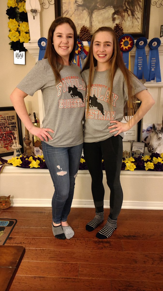 zoid333's tweet photo. @OilerAdmissions Heading east from Southern California!  Valerie and Amy are coming to Findlay!  Honored to be accepted and excited to be going this fall! https://t.co/L0PVWGIH3t