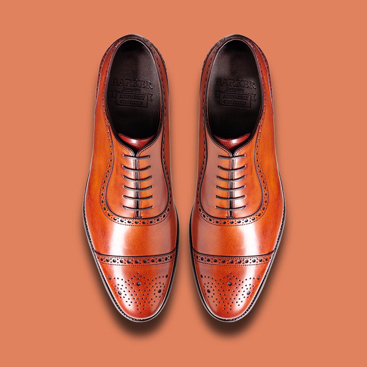 UNMUTE_URSELF's tweet photo. Happy workers day, #ShoeFam! These pair of shoes have got us hooked this Tuesday morning. Shop now => https://t.co/Wa6kr6k9Gn #igotashoeproblem #igaspofficial #igasp #barkershoesltd #menfashion #tuesdayshoesday #Toecap #brogues #scriptsole https://t.co/lUQ30rf4Sx