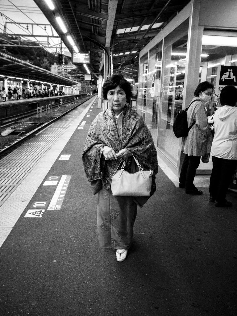ritz4hatch's tweet photo. Terminal.
#streetphotograhy https://t.co/YtnmhQFKd4