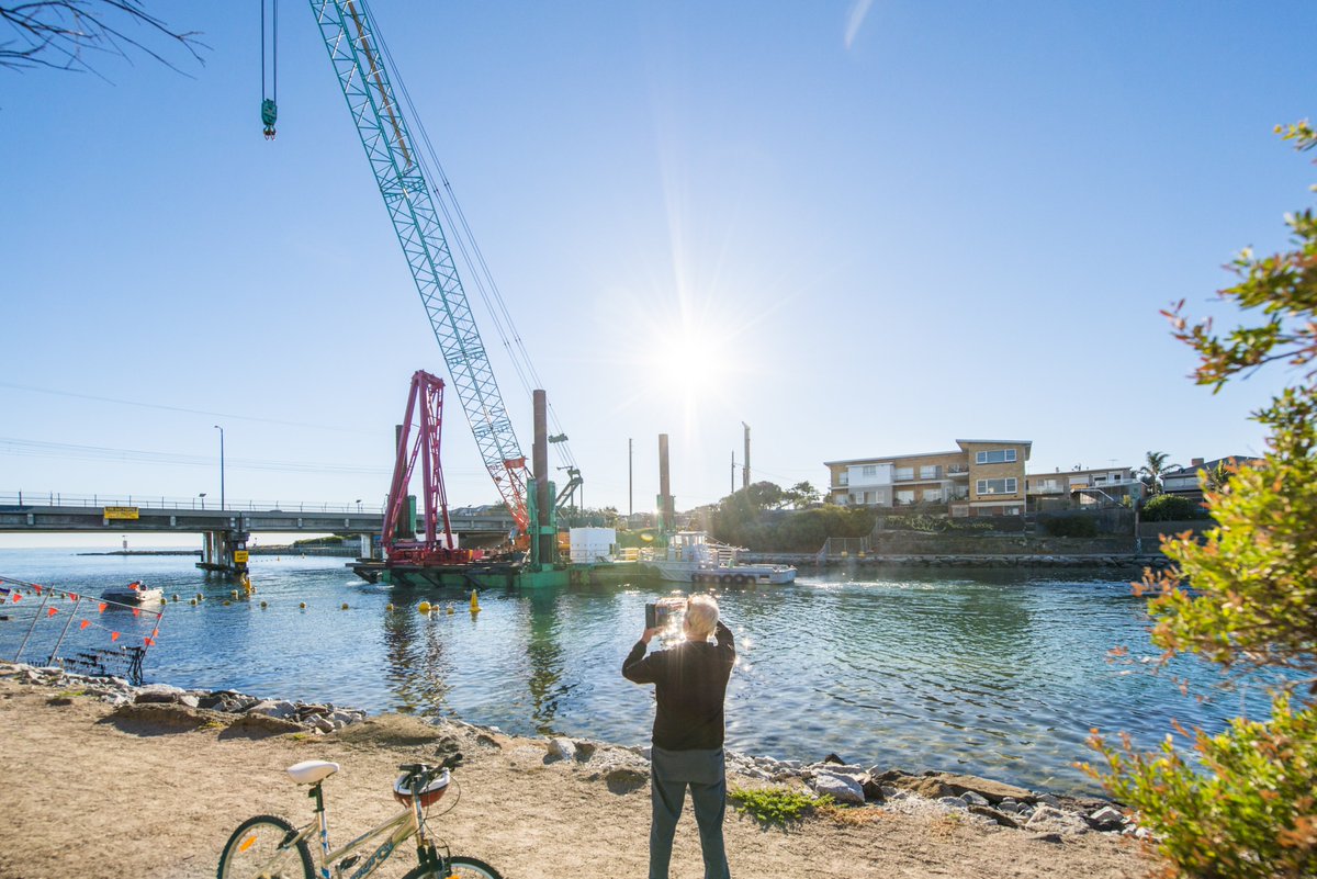 levelcrossings's tweet photo. Yesterday, this 250-tonne crane was loaded onto a specially-constructed barge &amp; floated down #PattersonRiver #Carrum, ready to build a new road bridge that will connect #StationSt over the river.

The bridge will be crucial to removing level crossings in #Bonbeach &amp; #Carrum https://t.co/345EFCvAGz