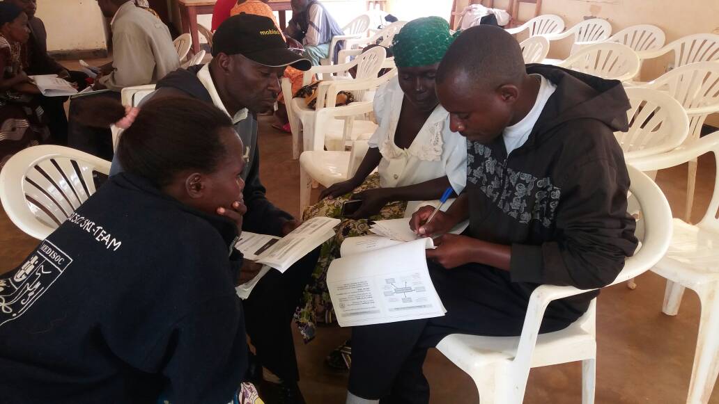 Rwanda_SMAP's tweet photo. On 26th April, @RusiziDistrict, RAB-SMAP conducted cooperative management and gender training @RwandaAgriBoard. Cooperative members had a group discussion about the problems of cooperative management. https://t.co/w54GmIaizE