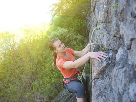 Team_BMC's tweet photo. How to climb 6a: 14 expert tips for pushing the grade! https://t.co/xGV7coeO9V #climbing https://t.co/f2KXCuytKe