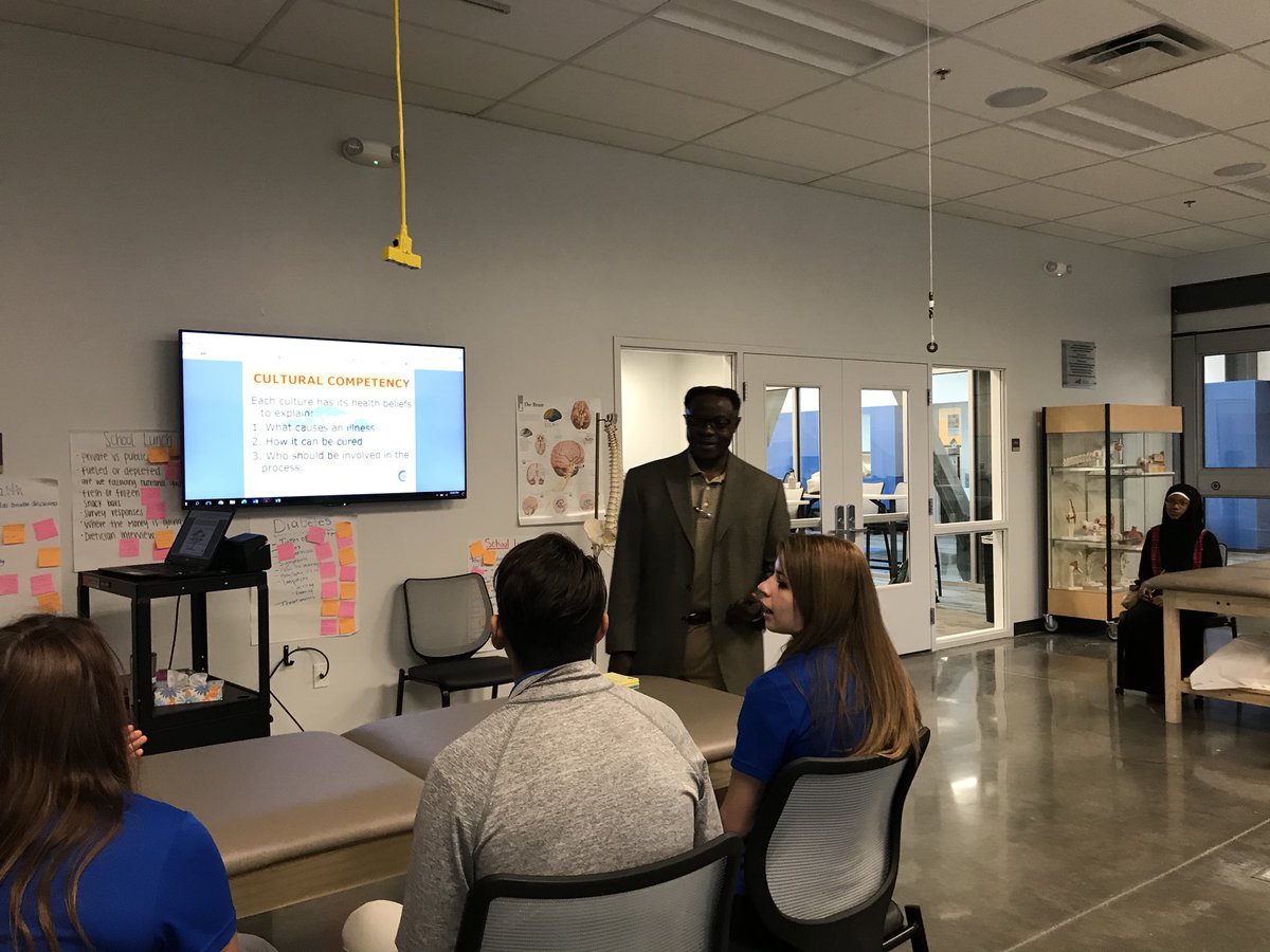 STAAlliedHealth's tweet photo. Allied Health Ss learning about the importance of diversity in health care from Dr. Ngomsi https://t.co/VqpfTlMgyF