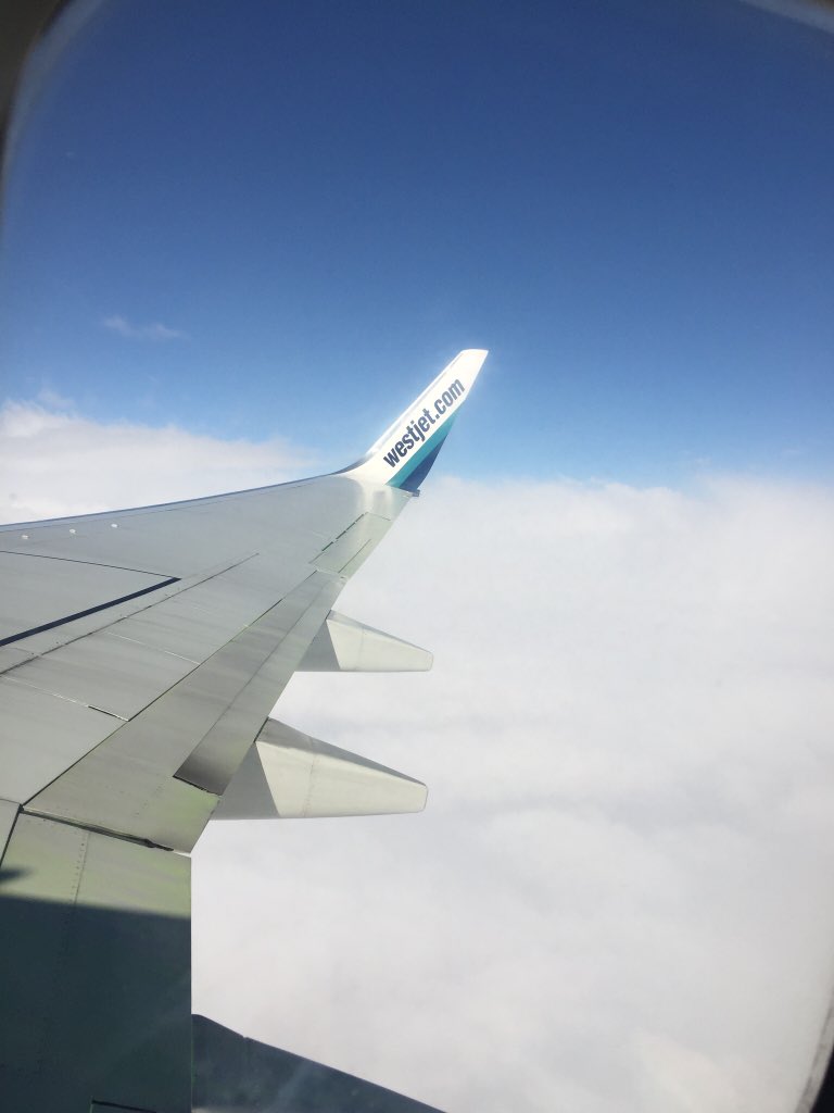 WesLightning's tweet photo. On my way to Vegas, For What you might ask? You’ll see. #BCW_2K https://t.co/Ts0ZSeiobq