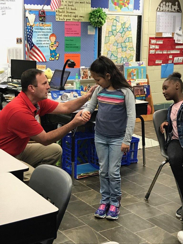 SabrinaWFlora's tweet photo. We enjoyed our visit today in PLC from Mr. Ben at Donahoo Physical Therapy. @donahooPT You rock!  Career Day was a success:)
@mrsj_green https://t.co/yY1KyvgXup