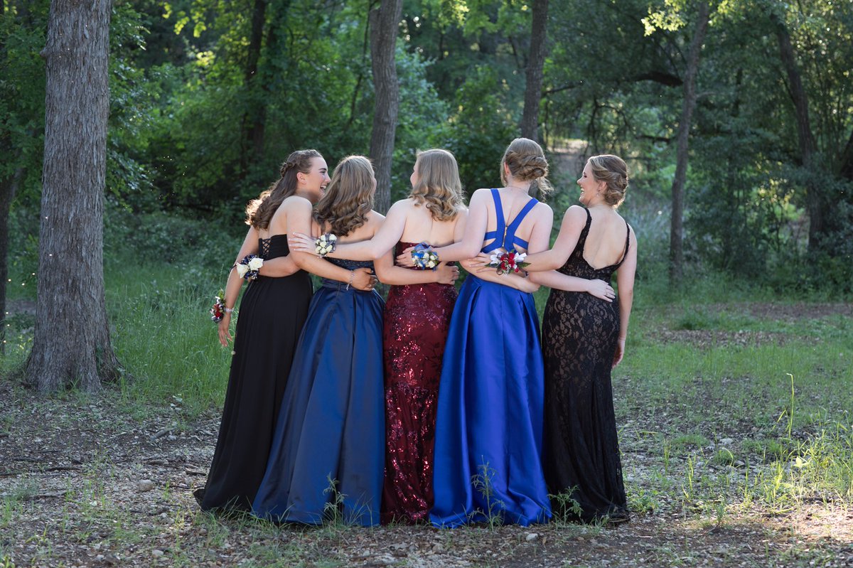 kennedybrynrose's tweet photo. A night to last forever https://t.co/JJJ37kRFpf