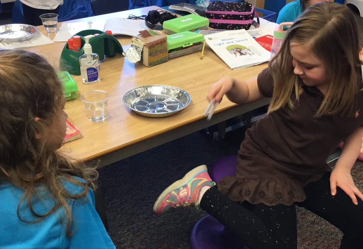 ChipGrover's tweet photo. Mrs. Grover’s first graders learned about how sounds and vibrations are related using tuning forks with water and metal pie plates!  #ncecsd #northinnovates @NorthCreekElem https://t.co/sPnM8f8rl4