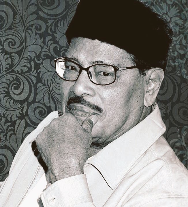 Film History Pics on Twitter: "Tribute to MANNA DEY on birth anniversary.  Legendary singer acclaimed for his vertality, born as Prabodh Chandra Dey  in Calcutta. He recorded 4000+ songs in over 800