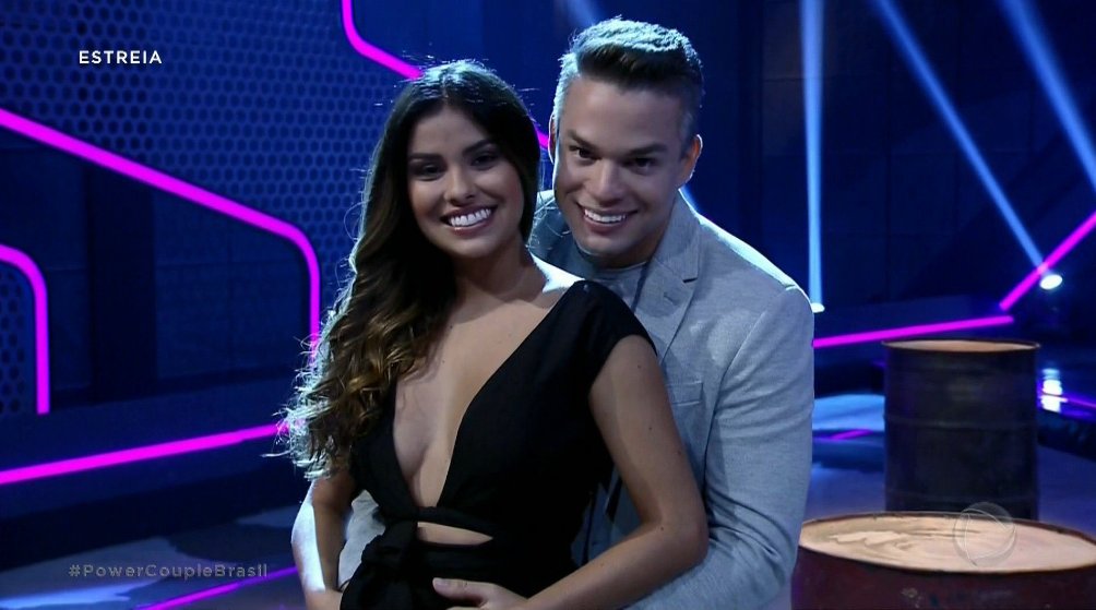 Enquetesnws's tweet photo. Quem fica?
#PowerCoupleBrasil #rt 

FAV- THAIS BIANCA E DOUGLAS

RT- MUNIK E ANDERSON https://t.co/DaS3fvSUwQ