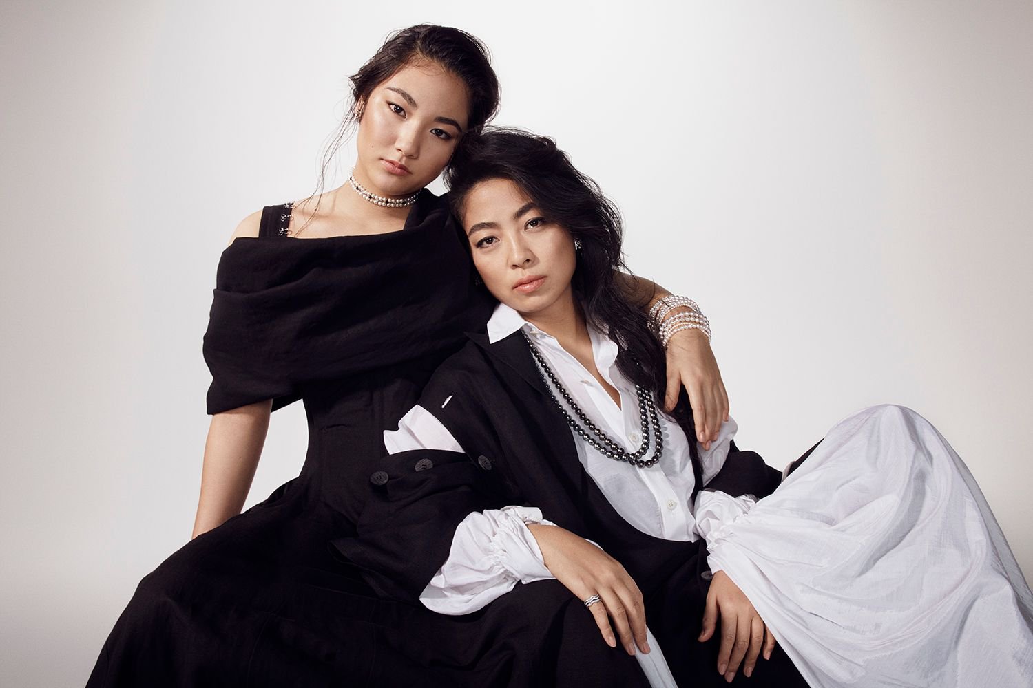 Twitter 上的 Vogue Japan 内田也哉子さんと 長女 伽羅さんが共演 ミキモトのパールジュエリーで輝く 母娘のストーリー T Co Mf8bno2fxl T Co Kjbgymnpfj Twitter