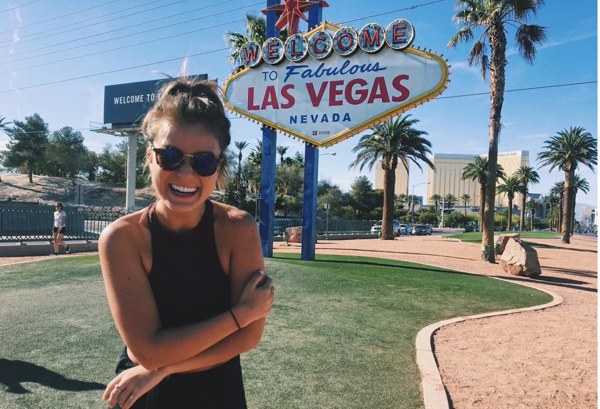 MarilynMusical's tweet photo. Our cast is getting settled in Vegas! Here's Ali Whitney, a member of our Ensemble. @awhitty1010 #Vegas https://t.co/vEZTdFRPQE