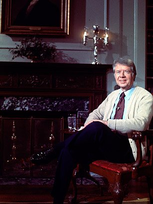 pcliff18's tweet photo. In 1977 now in the age of television and broadcasting ability, President Carter's version of a fireside chat while dressed in a beige cardigan conveys a whole different tone than that of FDR on radio. The power of communication technology and symbolism. #Comm106 https://t.co/Lsl7RofLdX