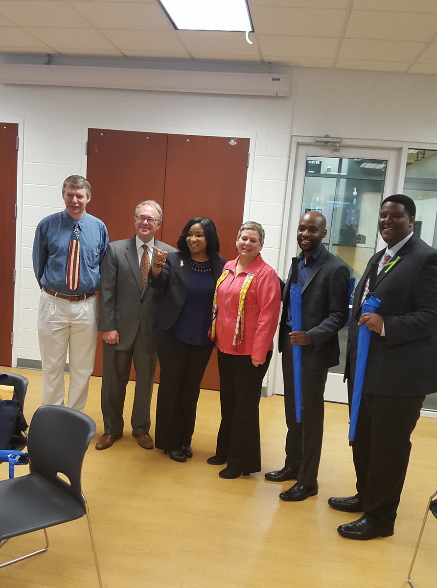 domformayor's tweet photo. Dom Green at the Denbigh Warwick Business Association.
.
#KnowYourCandidate #VoteWisely #GoForGreen #election2018 #newportnews #domformayor #votedomformayor #HamptonRoads #VaBeach #Norfolk #Virginia #Hampton #VirginiaBeach #Williamsburg #JamesCity #Portsmouth #localelections https://t.co/BgoX2XCyQo