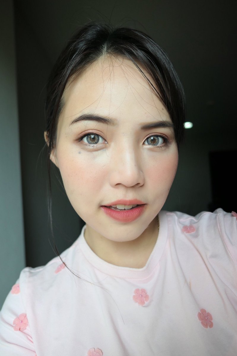 teddymakeup's tweet photo. โอ้ยยย บลัชออนที่ชอบที่พีคที่สุดในตอนนี้ต้องยกให้ Tarte ค่าาาา สี #Paarty เป็นสีออกชมพูตุ่นๆ อมส้มนิดๆ สีธรรชาติมาก และพิกเม้นแน่นอยู่ ทาวันที่แต่งหน้าเบาๆธรรมชาติได้อ่ะ #ไว้รีวิวห้ามขายของของโว้ยย #howtobeperfect #ใช้จริงรีวิวจริง #รีวิวเครื่องสําอาง https://t.co/6zjlVo7cEO