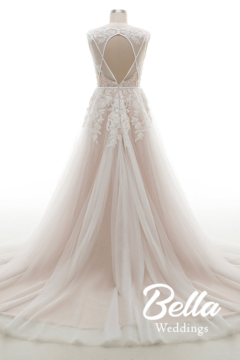 Looking for that #dream #weddingdress? Visit our store today to find #theone bellaweddings.co.nz