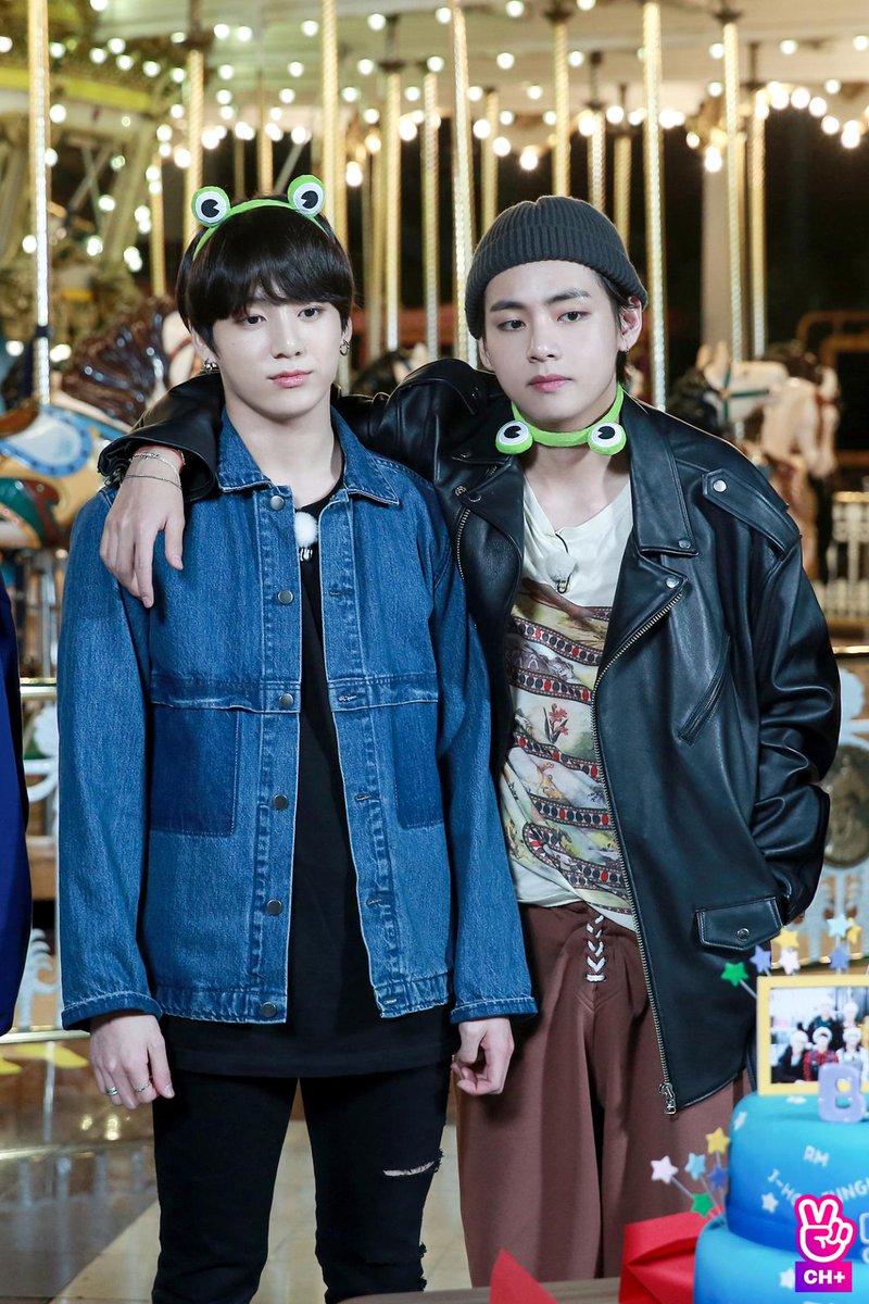 BTS V OFFICIAL] Run BTS!🏃🏻🏃🏼PREVIEW👀 - 2018.05.01 PM 9:00(KST