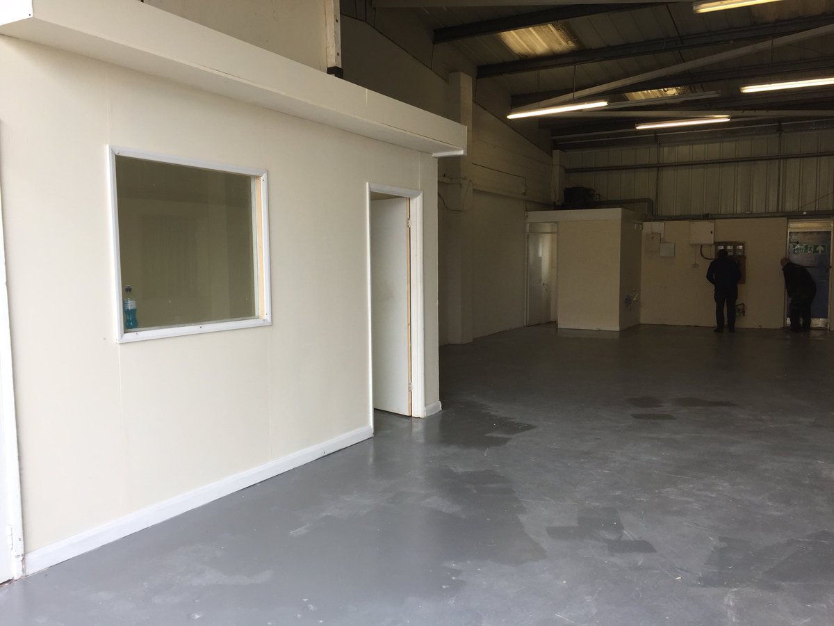 Neil_Borrill's tweet photo. Well we said good bye to the place you have called base for 3 years. Now a big move with growth in mind as we move across the city of Hull, to Sutton fields, a dream which has become a reality #hardwork is paying off. #growth #drive #goals https://t.co/RYYUVaRGK8