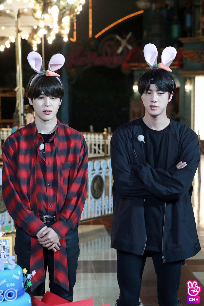 monmit102's tweet photo. #BTSCH+
RUN Ep 51 https://t.co/5OaZwZnOoN
